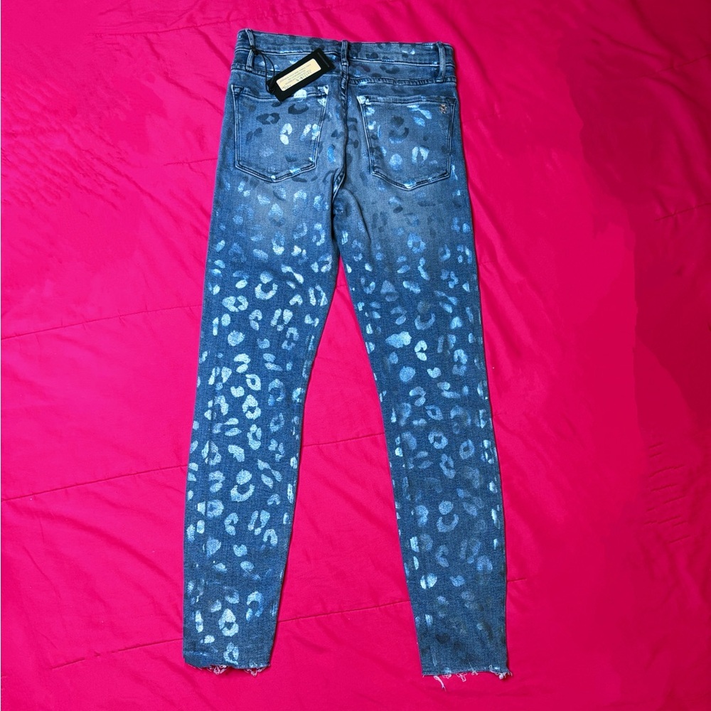 NWT Black Orchid Distressed Leopard Jaguar Blue Jeans Pants SZ 26. US SZ 2,4 - Picture 5 of 5